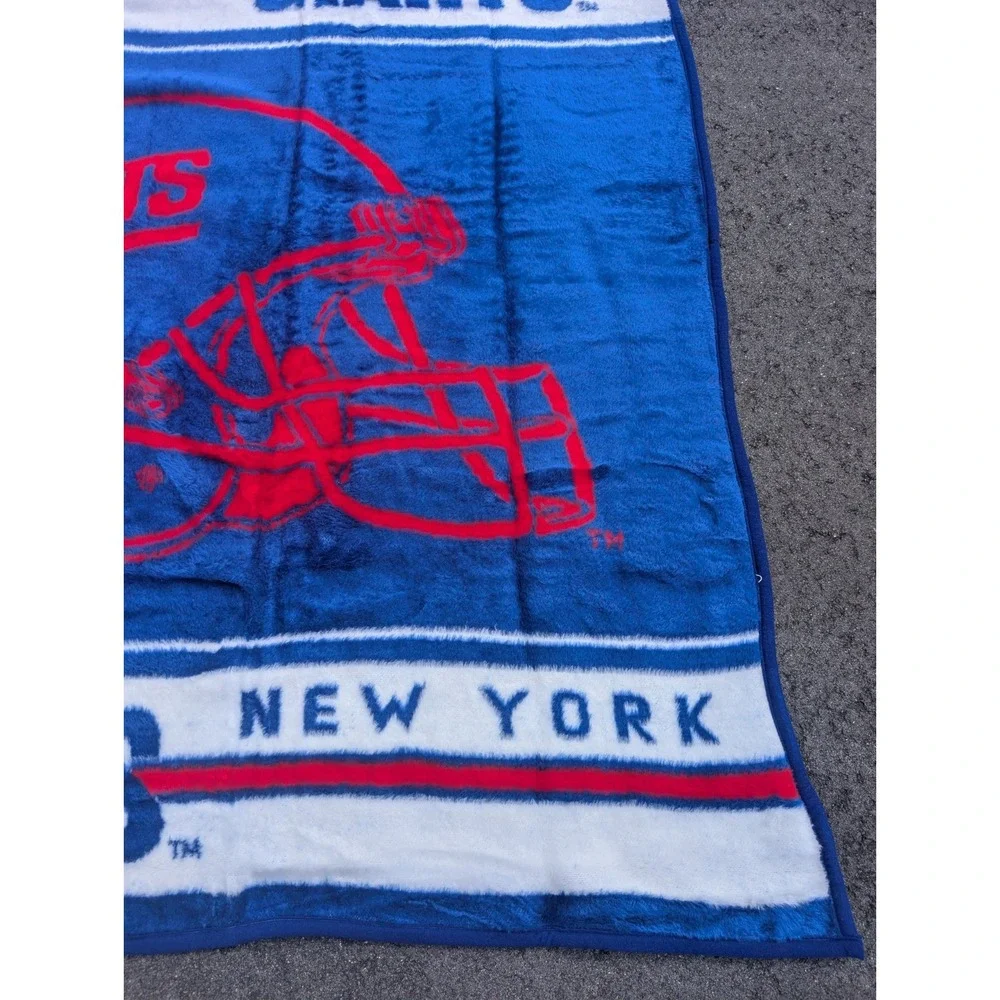 San Marcos New York Giants Stadium Lap Throw Blanket NFL Red Blue White 59